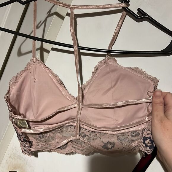 4 for $20 Pink and grey lace bralette M - Picture 2 of 3